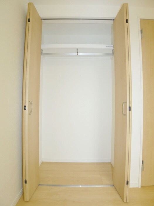 物件内観写真11　(収納)