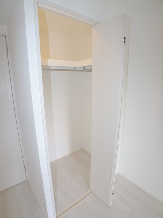 物件内観写真11　(収納)