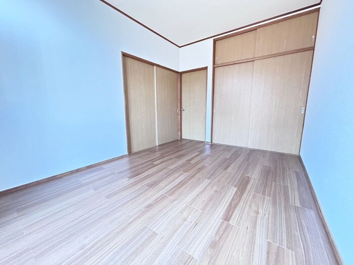 物件内観写真10　(居室)