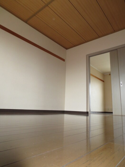 物件内観写真14　(居室)