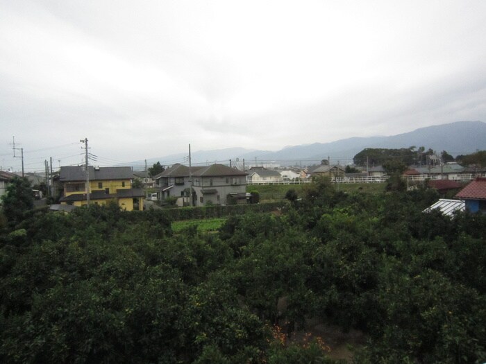 物件外観写真2　(周辺環境)