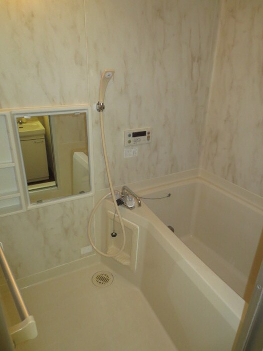 物件内観写真10　(バス／シャワールーム等)