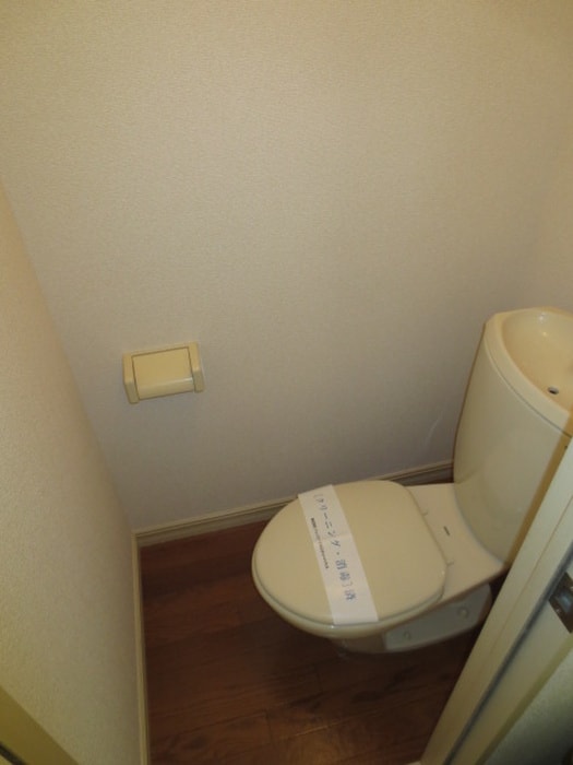 物件内観写真12　(トイレ)