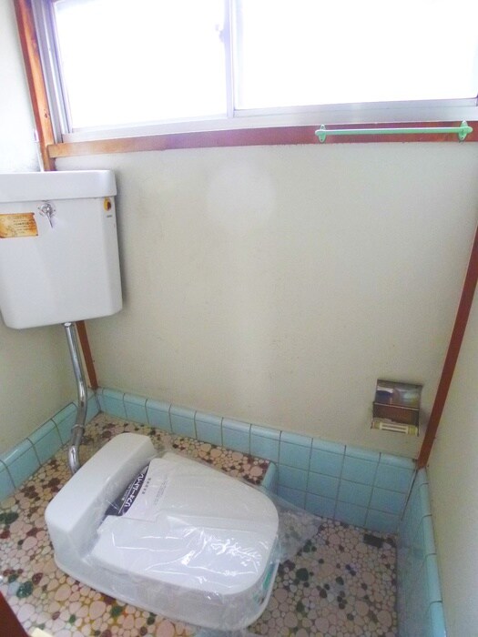 物件内観写真13　(トイレ)