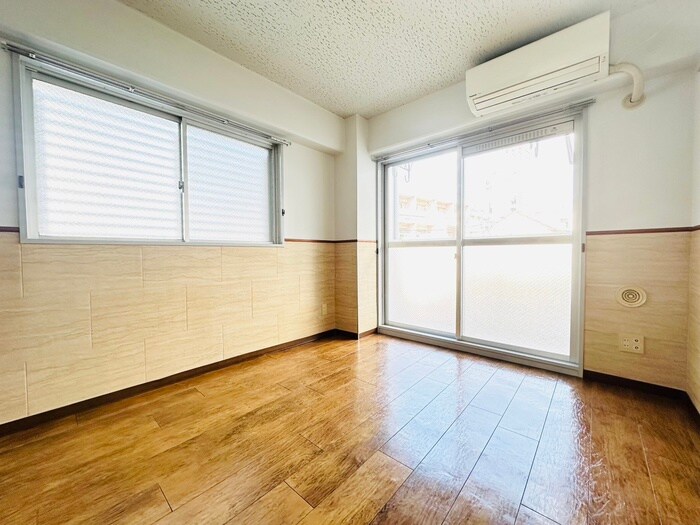 物件内観写真7　(居室)