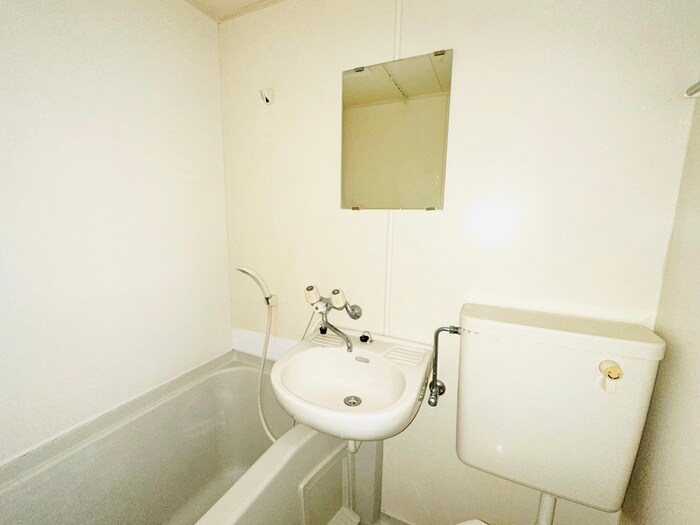 物件内観写真12　(洗面)