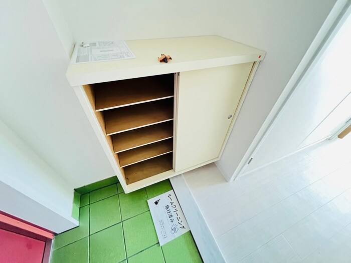 物件内観写真14　(靴箱)