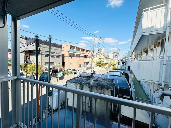 物件内観写真16　(室内からの展望)