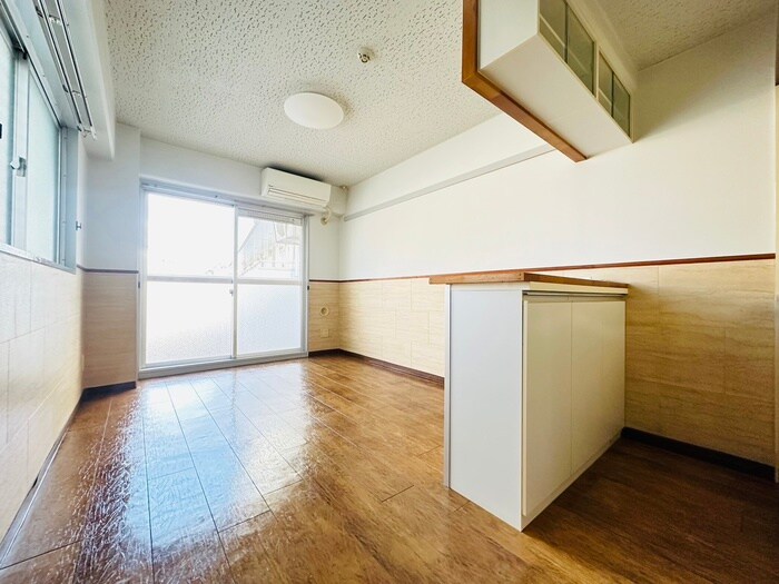 物件内観写真19　(居室)