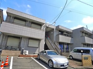 ファミリーハイツ外観写真