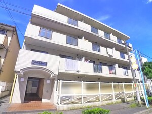 ﾚｸｻｽ行徳外観写真