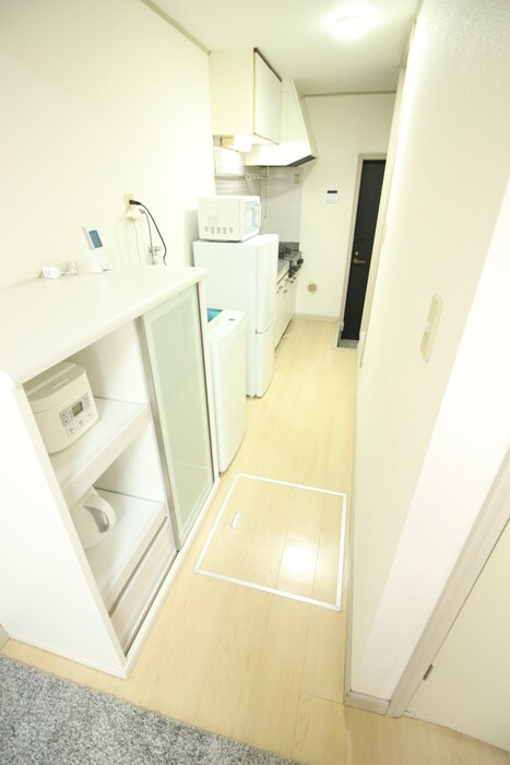 物件内観写真19　(廊下)