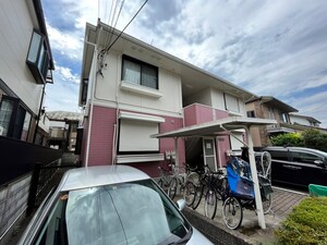 ヒルクレスト外観写真