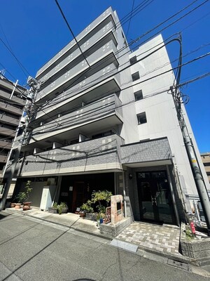 88TEES立川外観写真