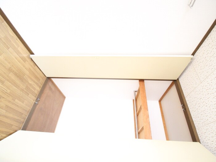 物件内観写真12　(収納)