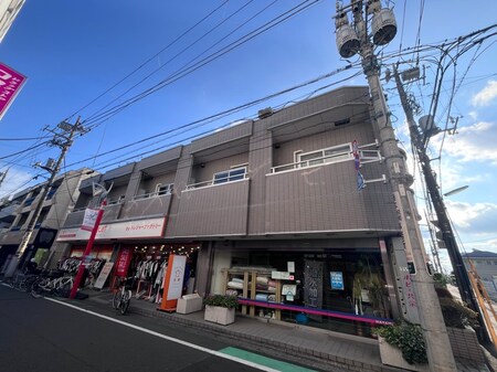 ニュービラ祖師谷外観写真