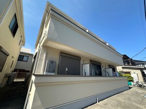 シャムロック高幡B棟外観写真