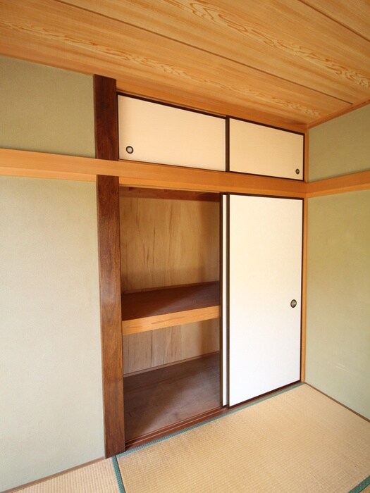 物件内観写真13　(収納)
