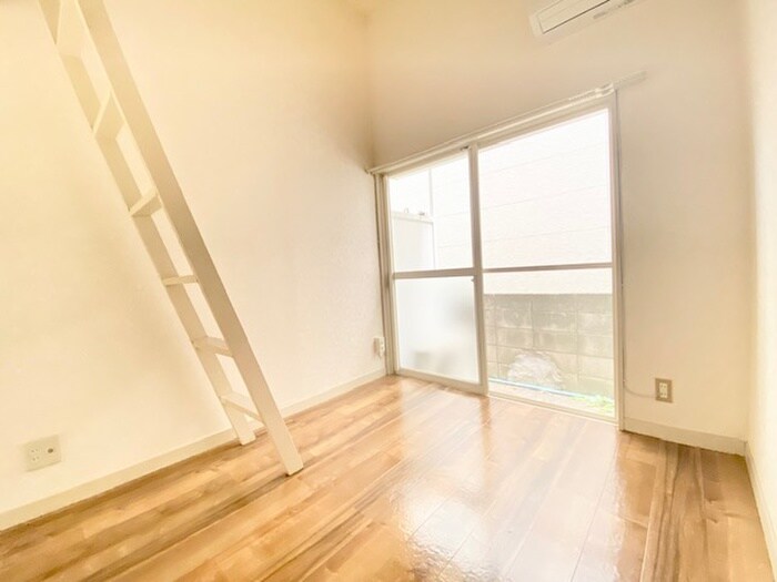 物件内観写真7　(居室)