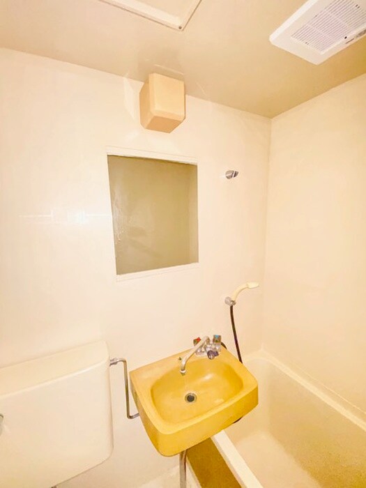 物件内観写真10　(洗面)