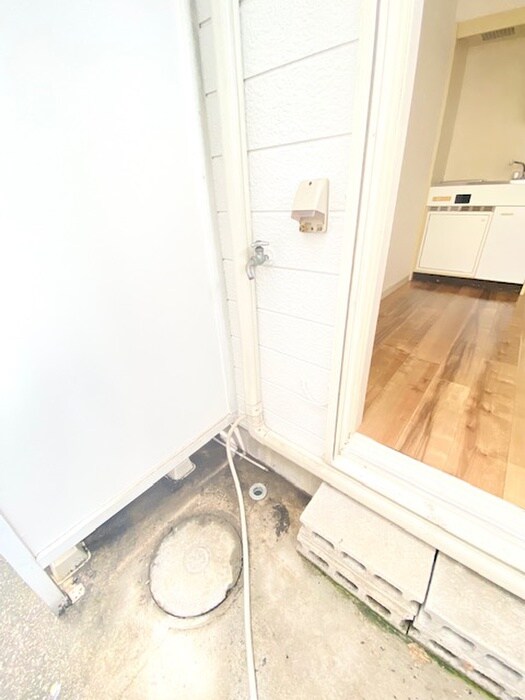 物件内観写真21　(洗濯機置場)