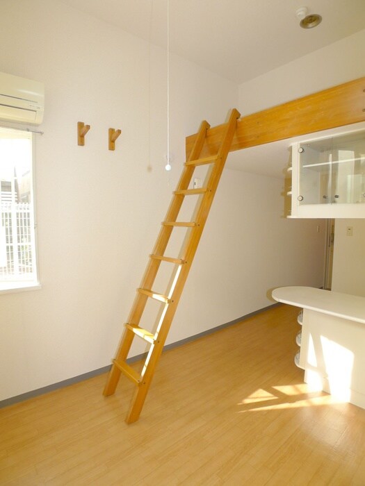 物件内観写真11　(居室)