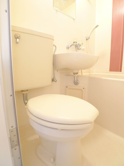 物件内観写真22　(トイレ)