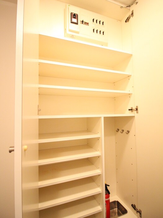 フルール田町の靴箱