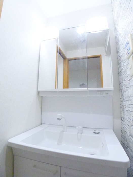 物件内観写真13　(洗面)