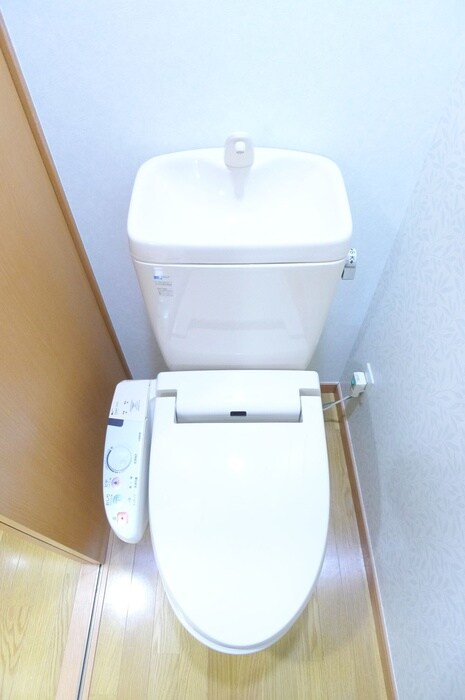 物件内観写真14　(トイレ)