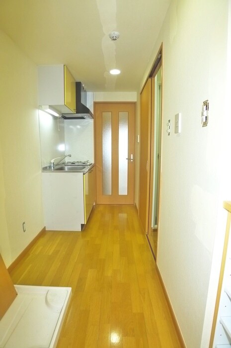 物件内観写真19　(廊下)