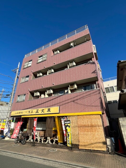 フラットグリーンの物件外観写真