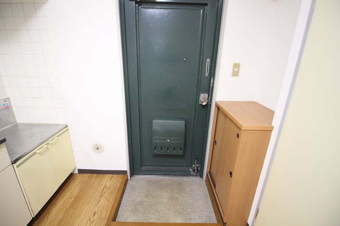 物件内観写真22　(玄関)