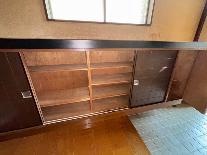 物件内観写真14　(靴箱)