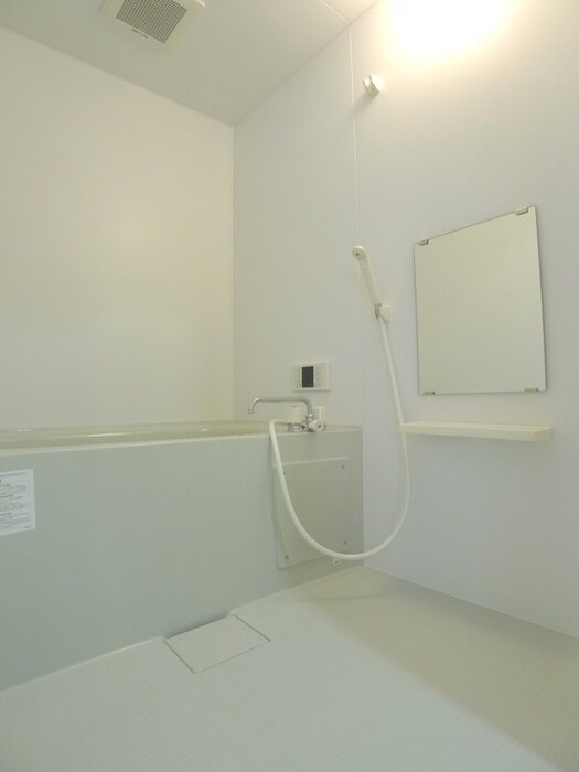 物件内観写真8　(バス／シャワールーム等)