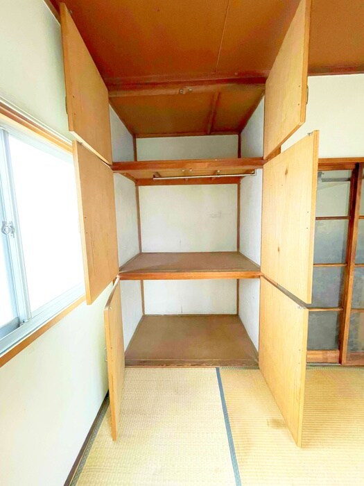 物件内観写真10　(収納)