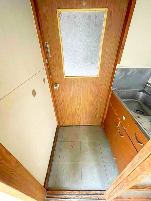 物件内観写真15　(玄関)