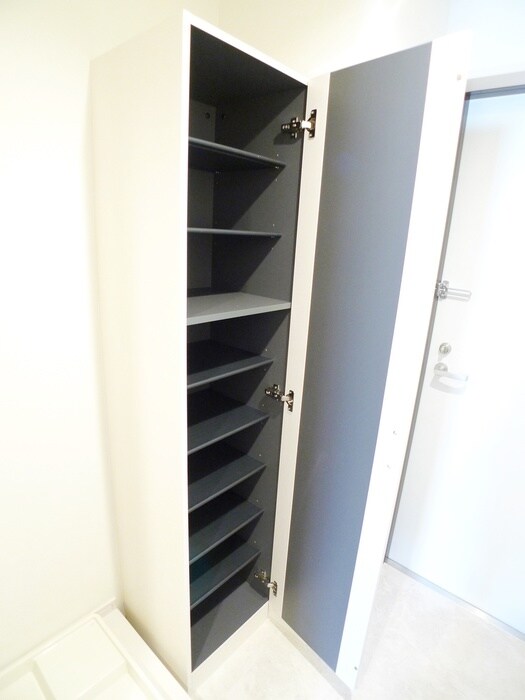 物件内観写真16　(靴箱)