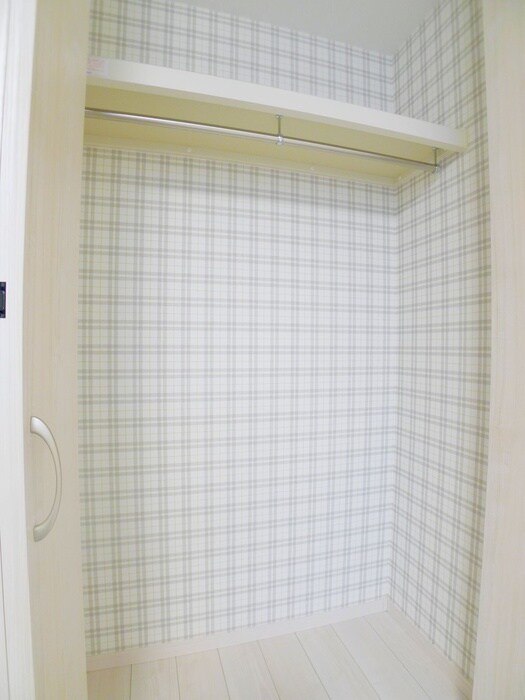 物件内観写真11　(収納)