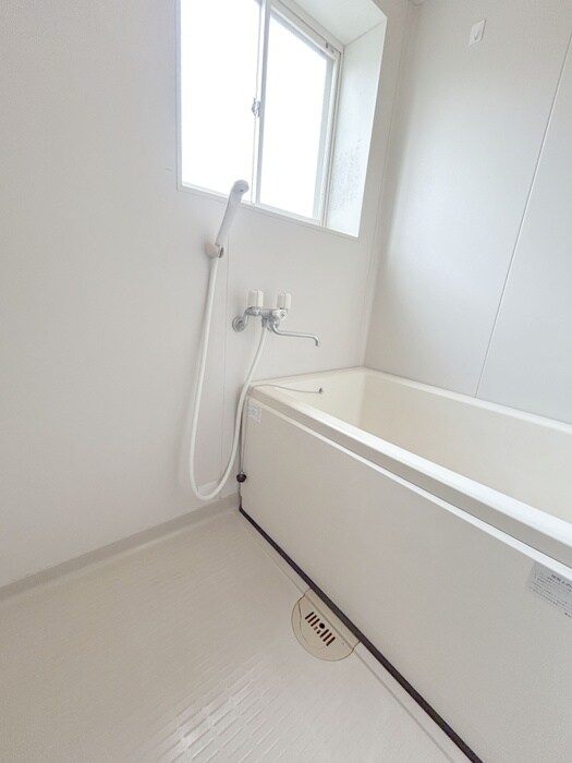 物件内観写真12　(バス／シャワールーム等)
