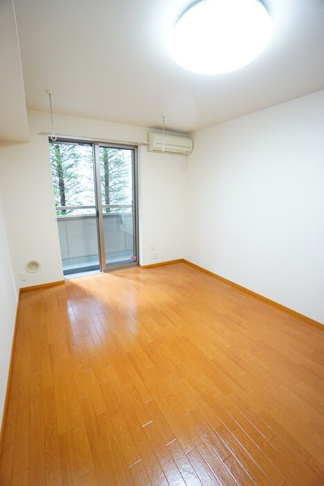 物件内観写真11　(居室)