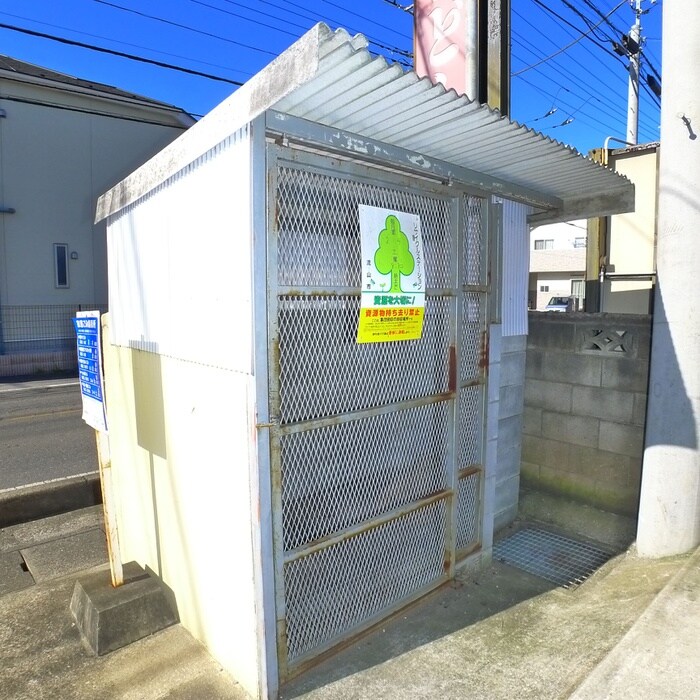 物件外観写真6　(建物設備)