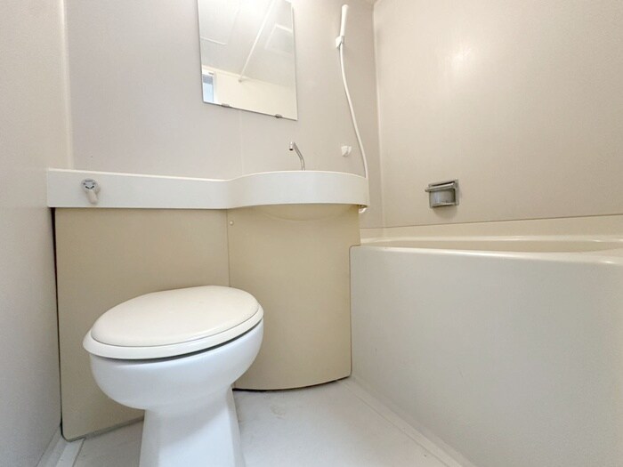 物件内観写真12　(バス／シャワールーム等)