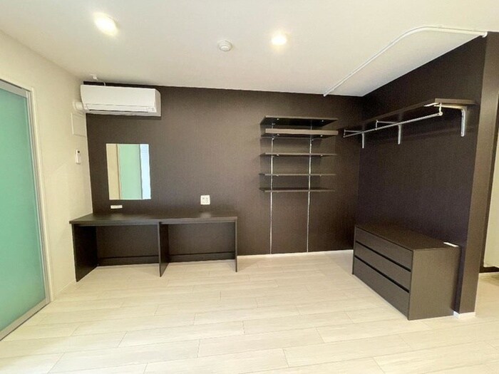 物件内観写真15　(収納)