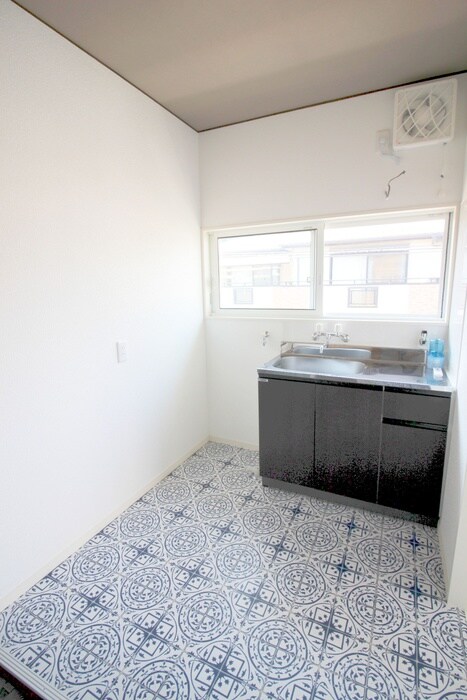 物件内観写真17　(廊下)