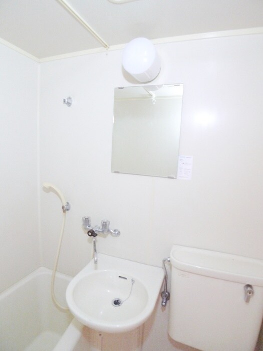 物件内観写真9　(洗面)