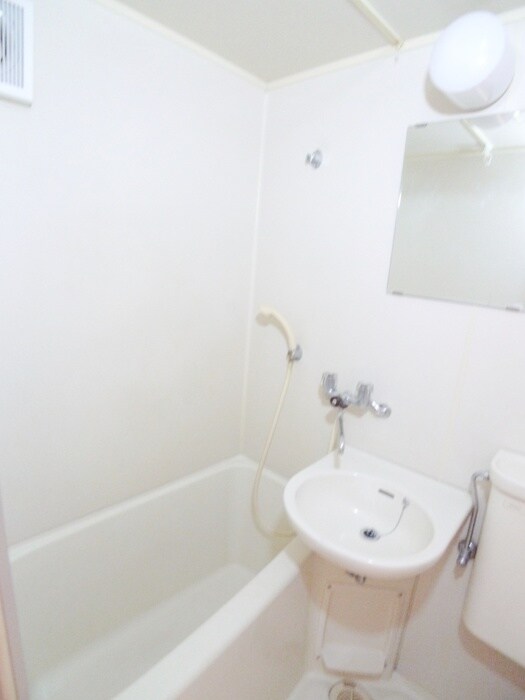 物件内観写真10　(バス／シャワールーム等)