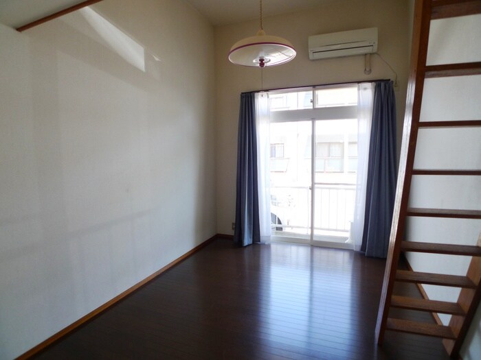 物件内観写真20　(居室)