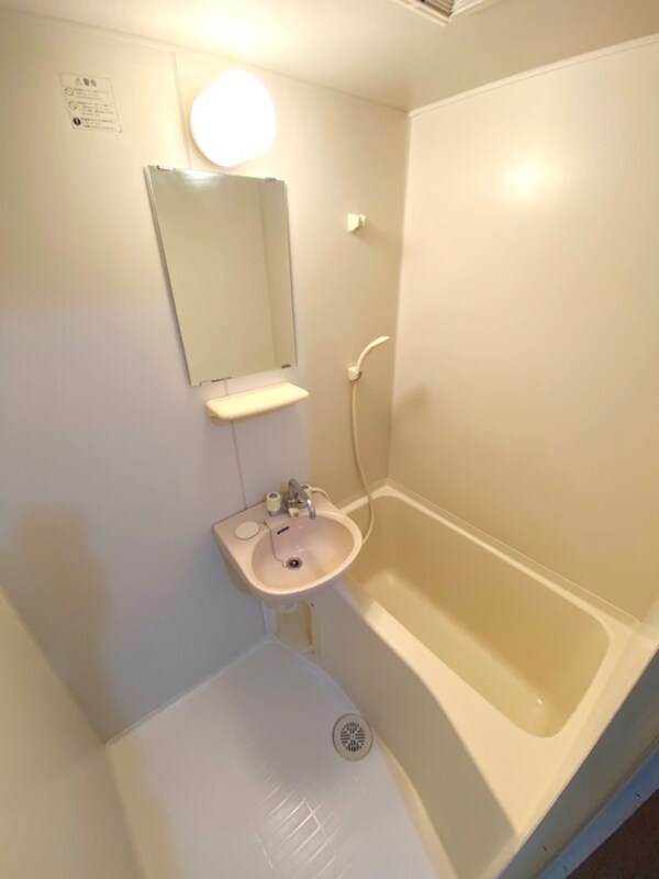 バス／シャワールーム等