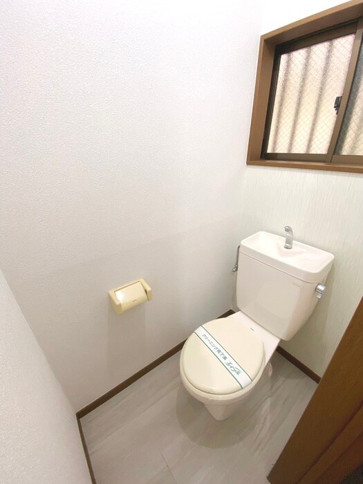 物件内観写真10　(トイレ)